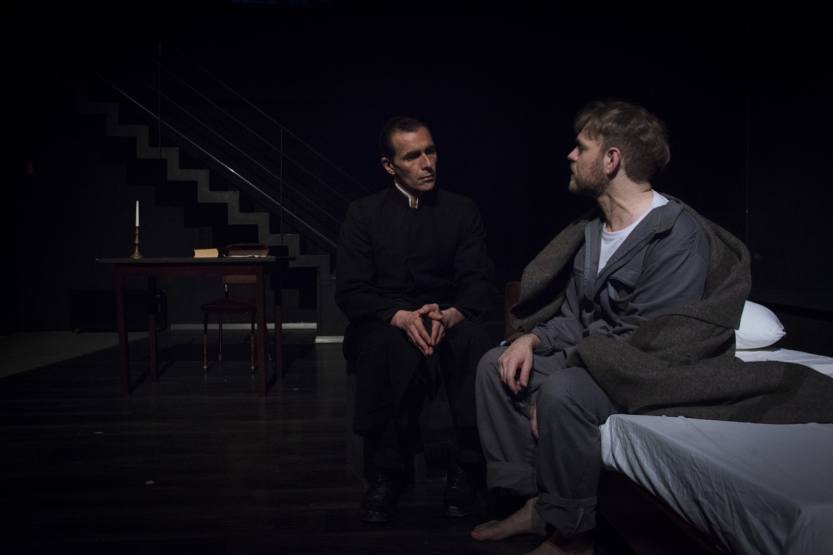 Δώδεκα - Οι Τελευταίες Ώρες του Roger Casement,