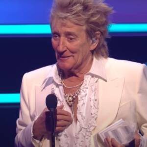Rod Stewart Accepts the Lifetime Achievement Award [2025 American Music Awards]