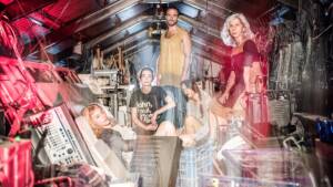 Τα χρόνια, της Αννί Ερνώ σε σκηνοθεσία Καραζήση & Χατζόπουλου στο Θέατρο Θησείον