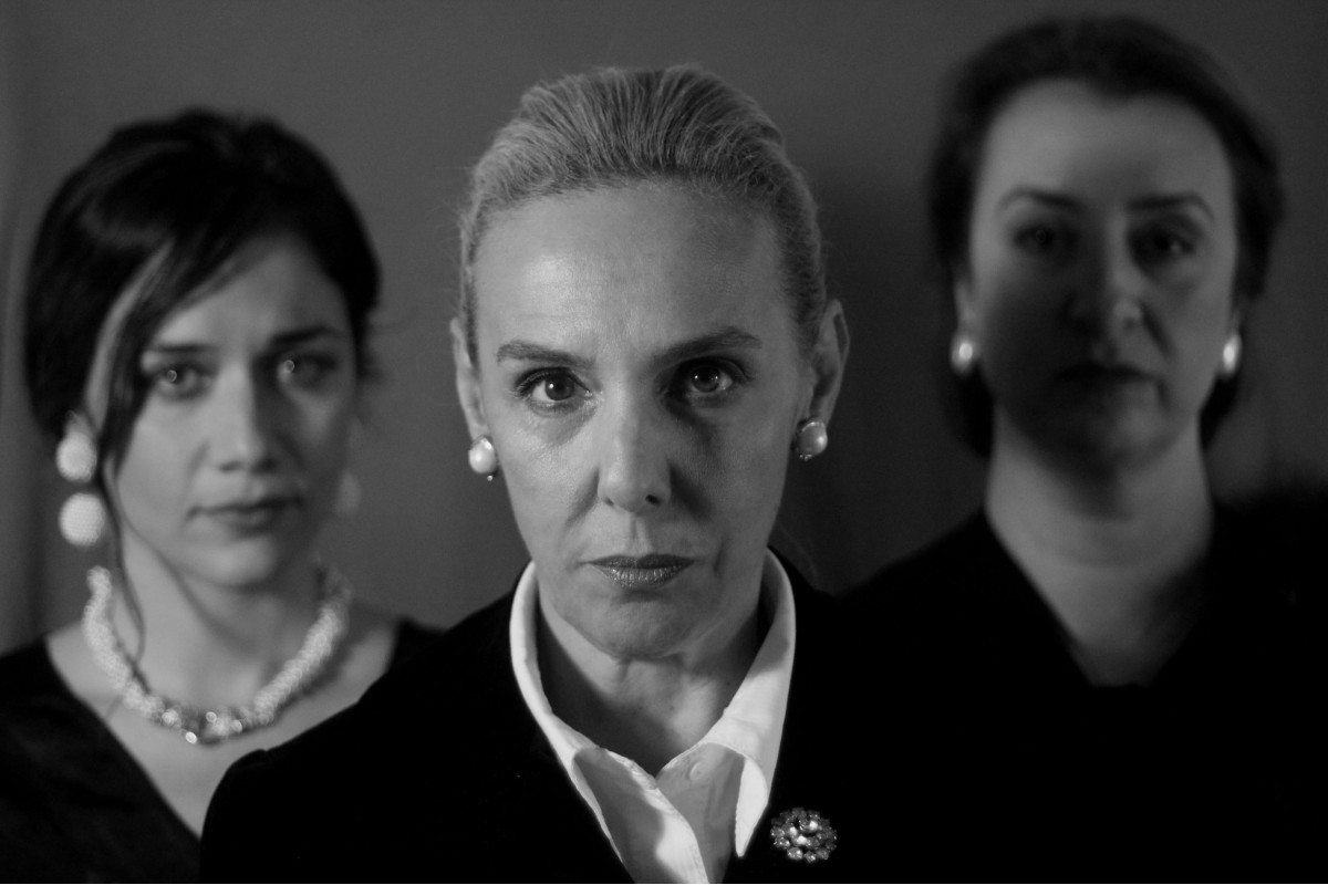 Στο Εκκοκκιστήριο,