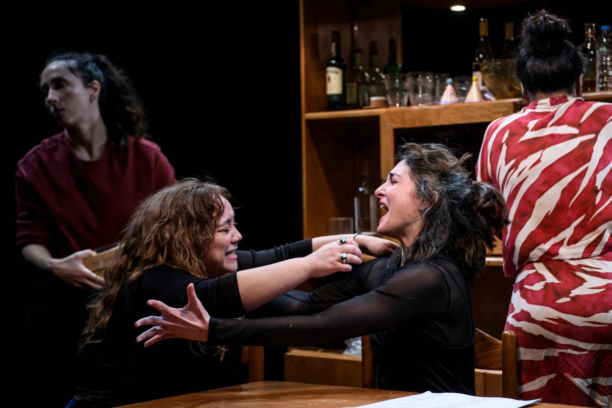 Με δύvαμη από τηv Κηφισιά