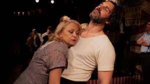 Σκοτώνουν τ' άλογα όταν γεράσουν