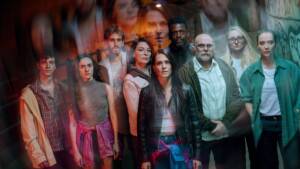 People, Places & Things, του Ντάνκαν ΜακΜίλαν σε σκηνοθεσία Γιώργου Κουτλή στο Θέατρο Κνωσός